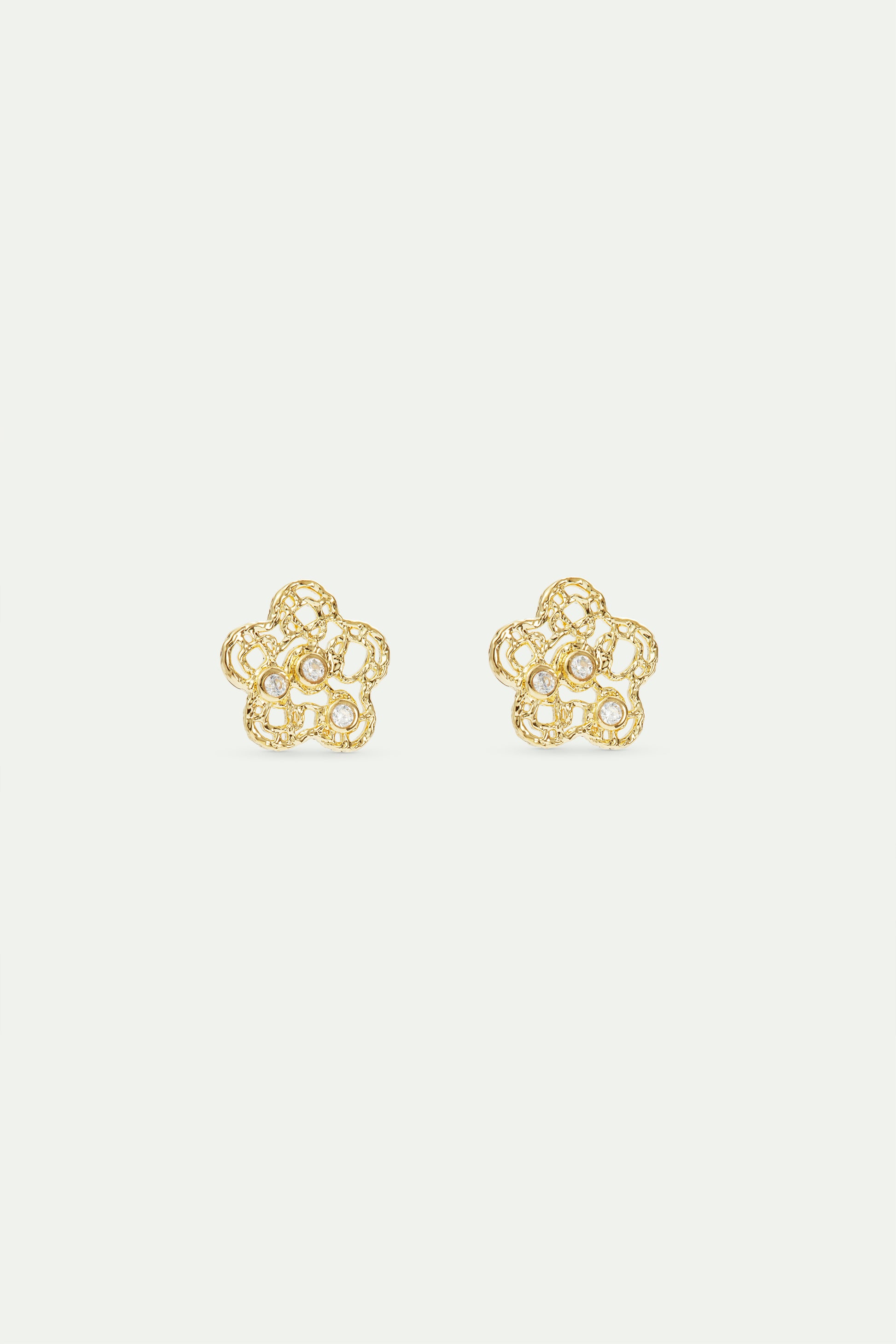 Les Néréides Post Earrings OPERA NATIONAL DE PARIS - GISELLE from the OPERA NATIONAL DE PARIS - GISELLE collection officially available in Manila, Philippines