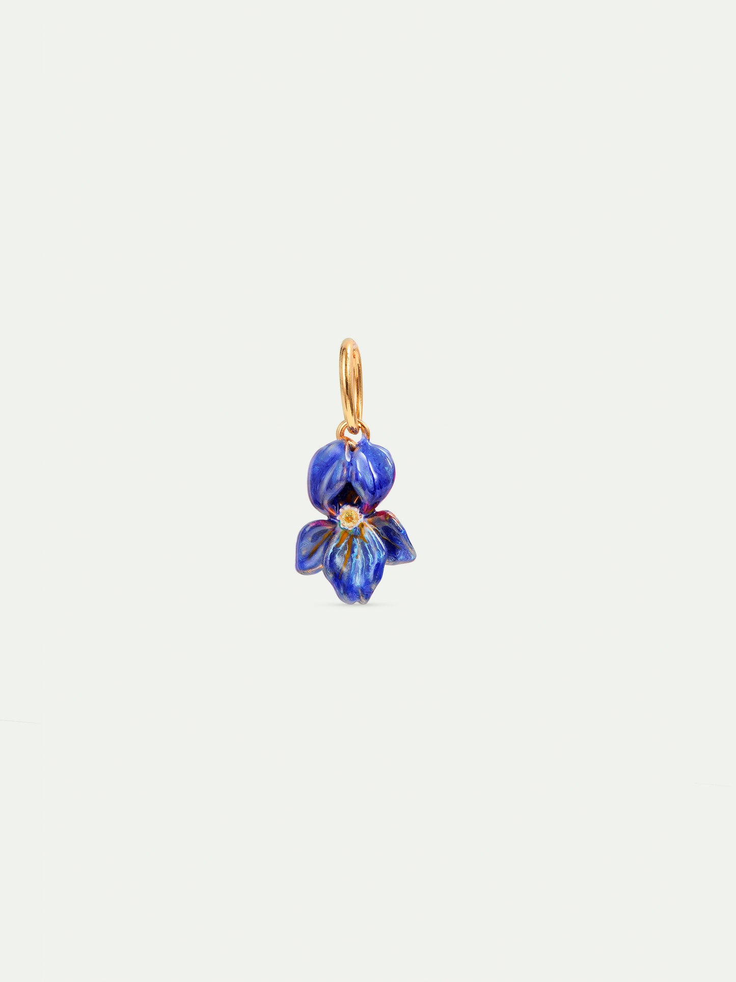 Les Néréides Pendant LES PENDENTIFS Iris de Vincent from the LES PENDENTIFS collection officially available in Manila, Philippines
