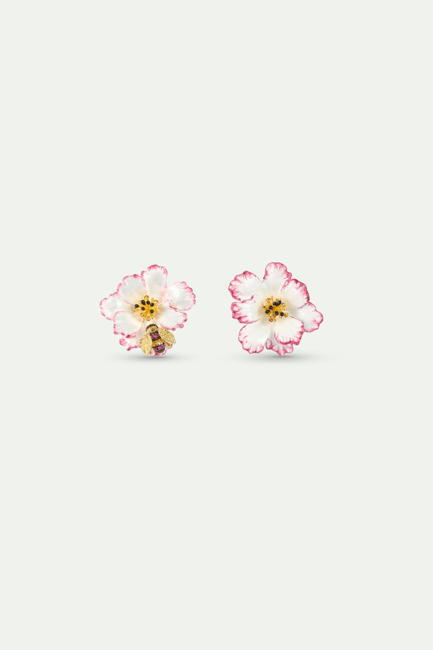 Les Néréides Post Earrings ABEILLES ET MESANGES from the ABEILLES ET MESANGES collection officially available in Manila, Philippines