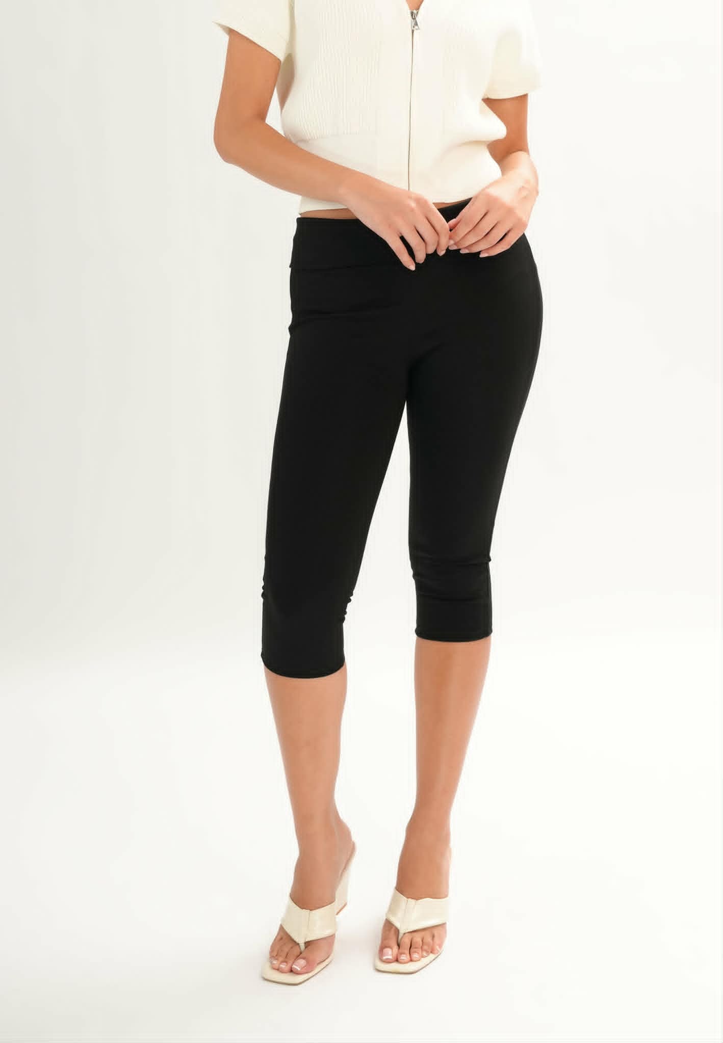 STEEL CAPRI PANTS