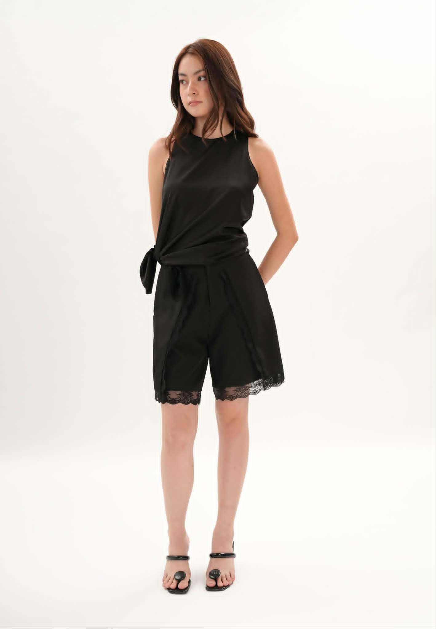 CAVIAR SHORT
