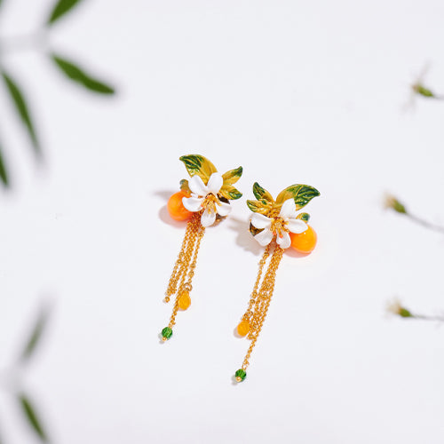 Emily in Paris wearing Les Néréides earrings
